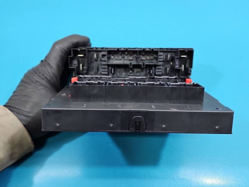 Блок комфорту BSI Volkswagen Passat B6 3C8937049H — фото деталі 5