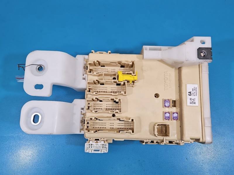 Блок комфорта BSI Lexus NX 89221-78010 — фото детали 2