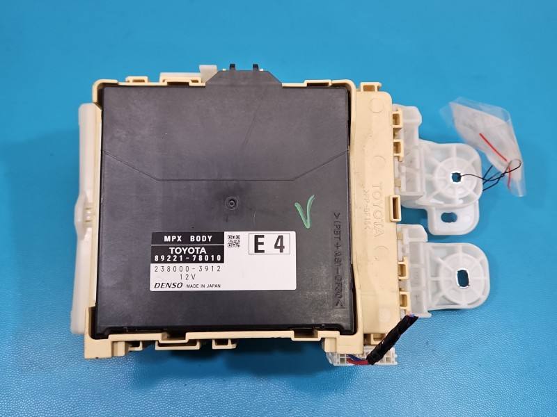 Блок комфорта BSI Lexus NX 89221-78010 — фото детали 5