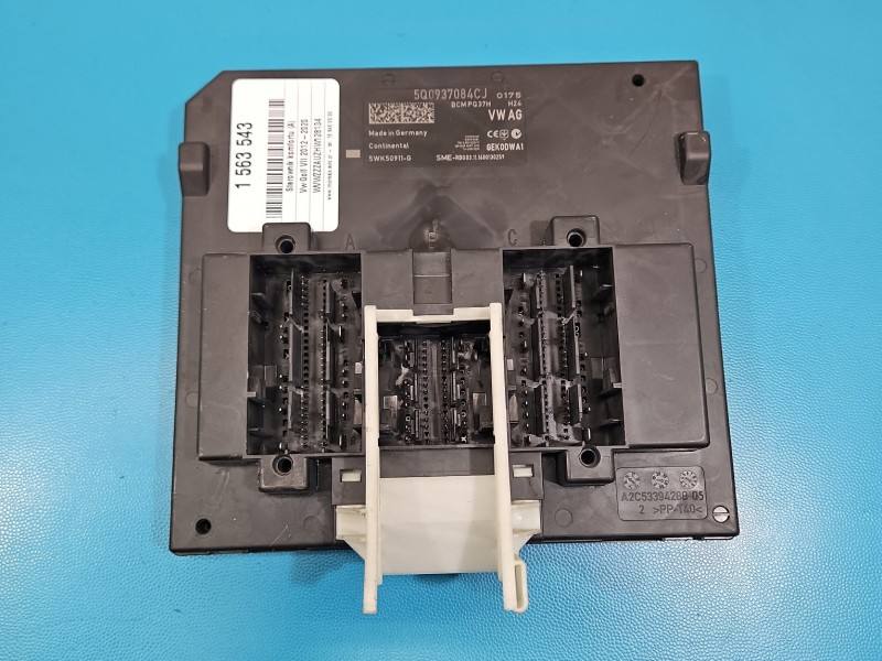 Блок комфорту BSI Volkswagen Golf 7 5Q0937084CJ — фото деталі 2