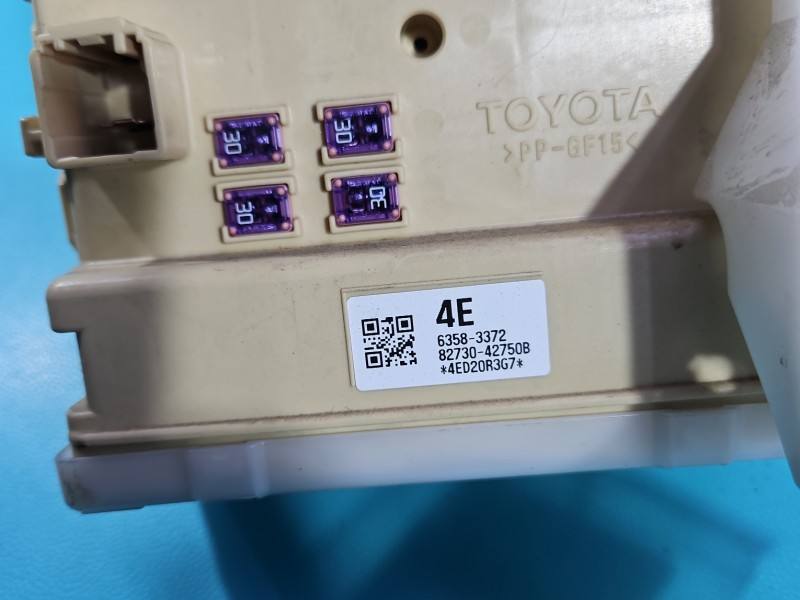 Блок комфорту BSI Toyota Rav4 89221-42182 — фото деталі 8