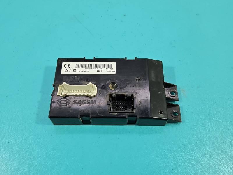 Блок комфорту BSI Opel Movano 8200530962 — фото деталі 2