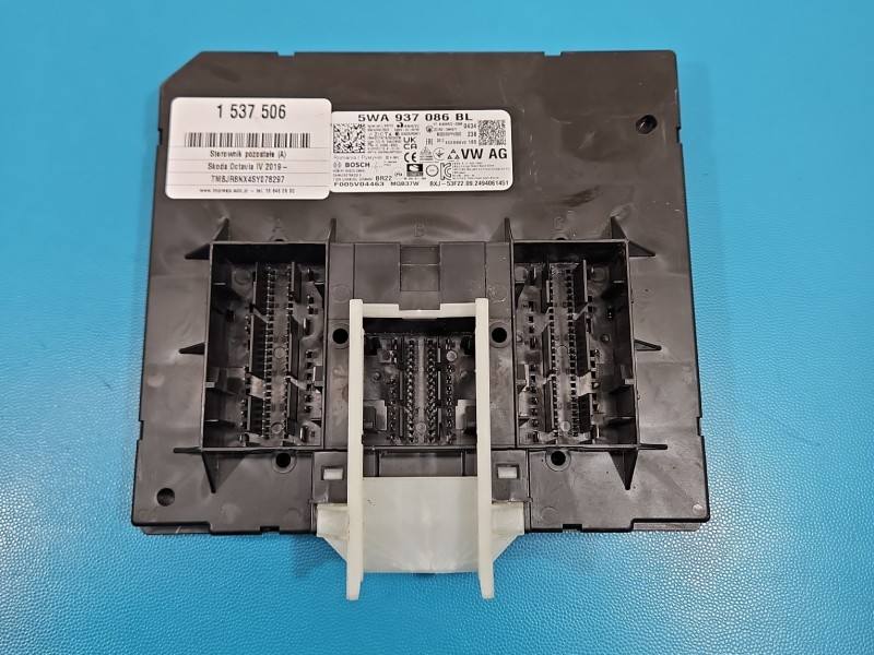 Блок комфорту BSI Skoda Octavia 4 F005V04463 — фото деталі 2
