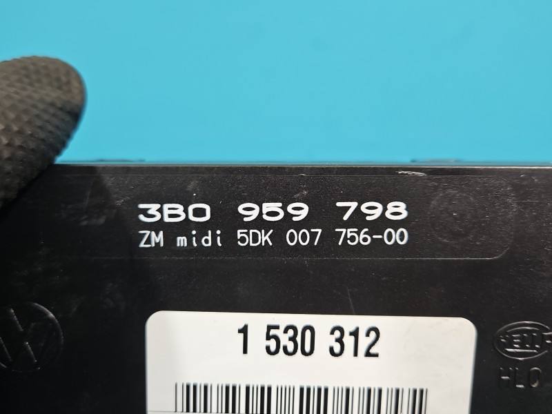 Блок комфорту BSI Volkswagen Passat B5 3B0959798 — фото деталі 3