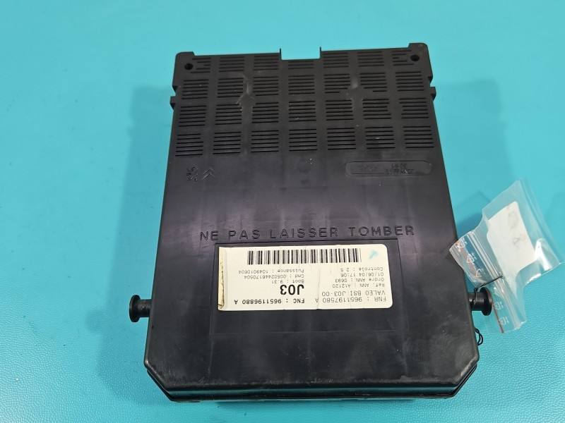 Блок комфорту BSI Peugeot 307 9651197580A — фото деталі 5