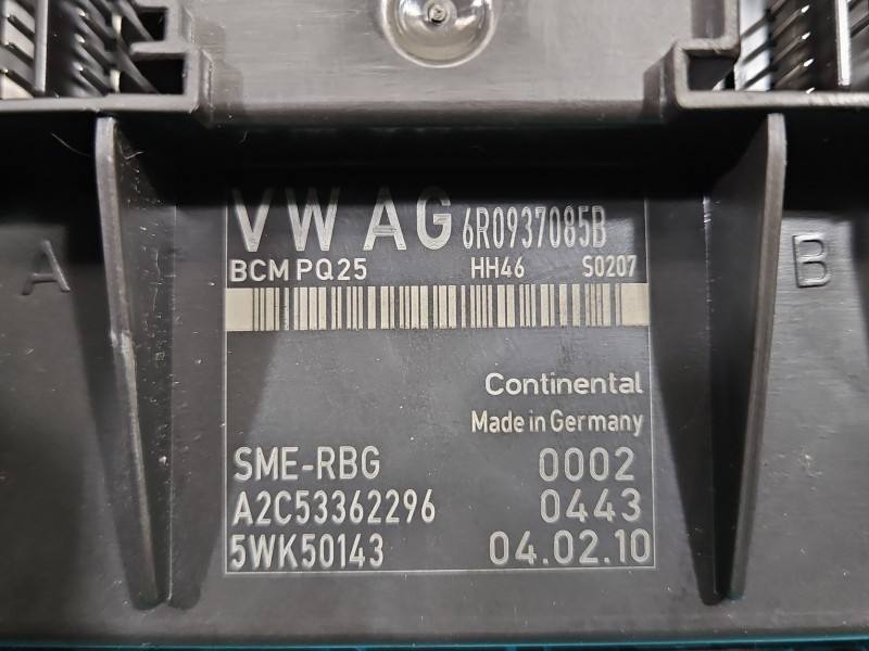 Блок комфорту BSI Volkswagen Polo 6R0937085B — фото деталі 3