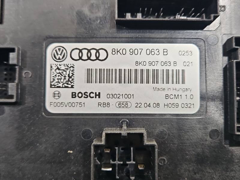 Блок комфорту BSI Audi A4 B8 8K0907063B — фото деталі 3