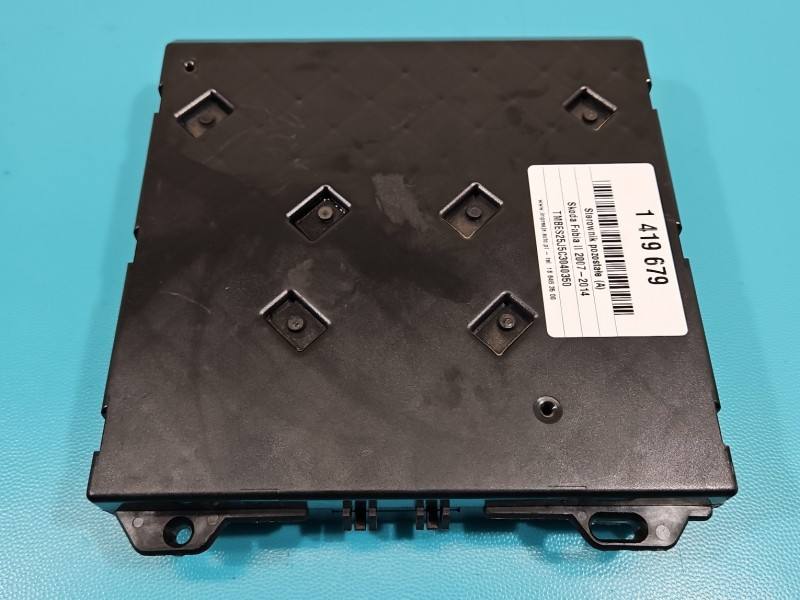 Блок комфорту BSI Skoda Fabia 2 6R7937085D — фото деталі 4