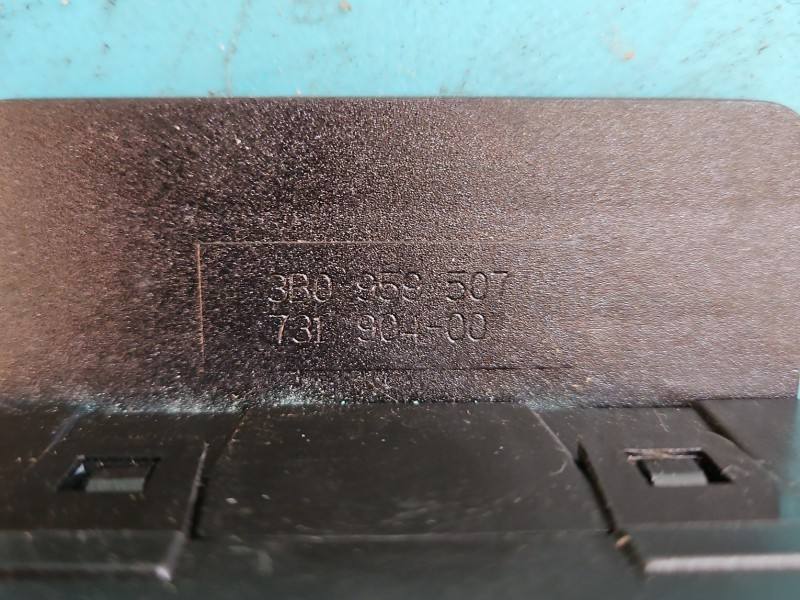 Блок комфорту BSI Volkswagen Passat B5 1J0959799F — фото деталі 3