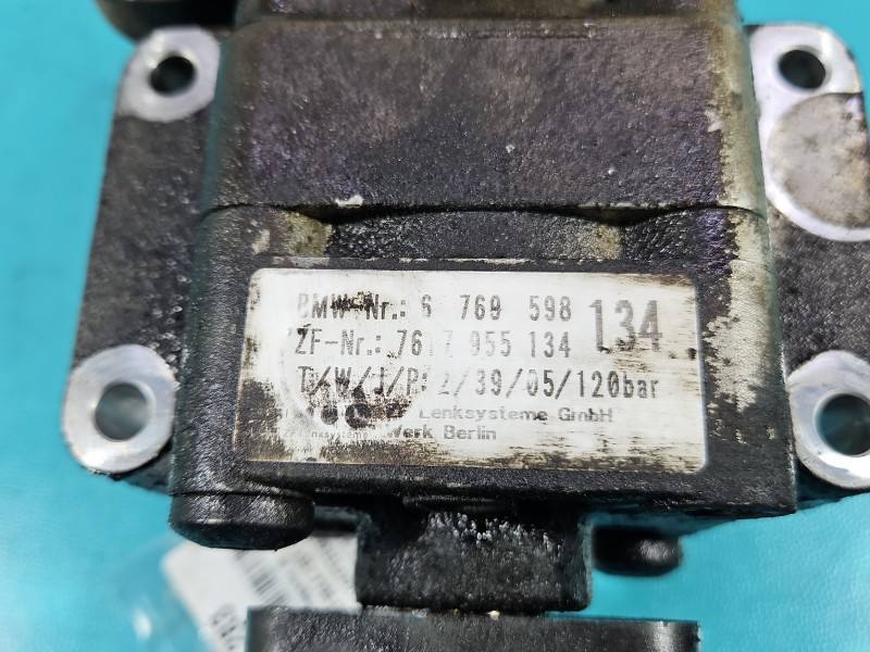Насос ГУР / Рульова колонка BMW 1 E87 6769598 — фото деталі 7