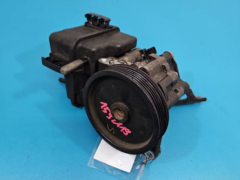 Насос ГУР / Рульова колонка Mercedes E W212 A0064664701