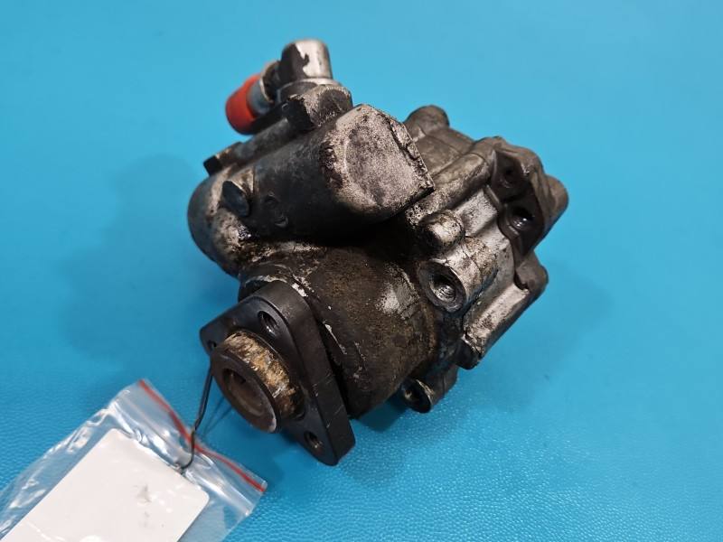 Насос ГУР / Рульова колонка Audi A6 C6 4F0145155E
