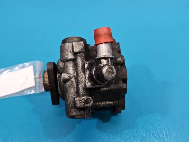 Насос ГУР / Рульова колонка Audi A6 C6 4F0145155E — фото деталі 6