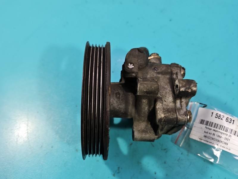 Насос ГУР / Рульова колонка Audi A4 B5 8D0145155L — фото деталі 4