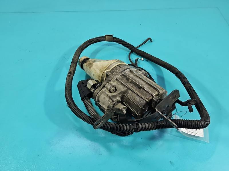Насос ГУР / Рульова колонка Opel Astra H 13292554