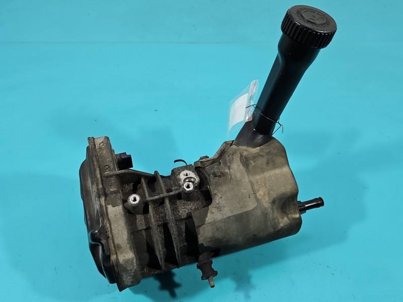 Насос ГУР / Рульова колонка Citroen C4 9684040180