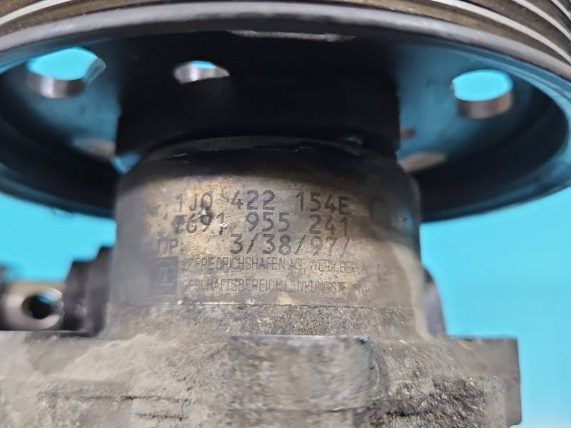 Насос ГУР / Рульова колонка Volkswagen Golf 4 1J0422154E — фото деталі 6