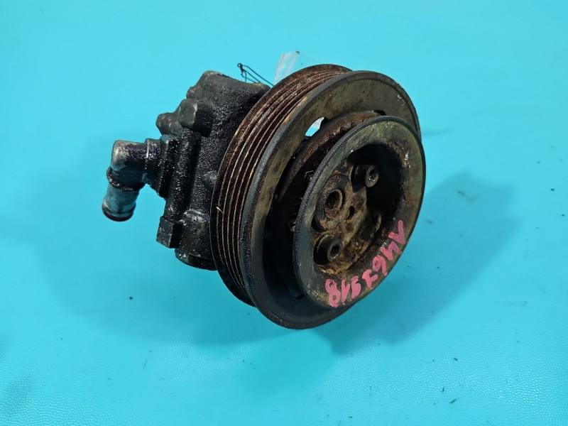 Насос ГУР / Рульова колонка Volkswagen Passat B5 8D0145156T
