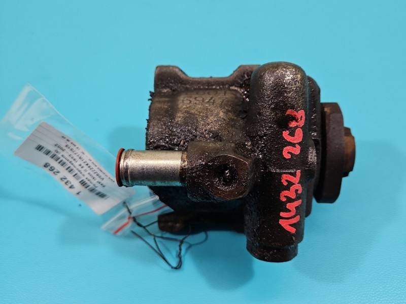 Насос ГУР / Рульова колонка Seat Ibiza 030145157 — фото деталі 4
