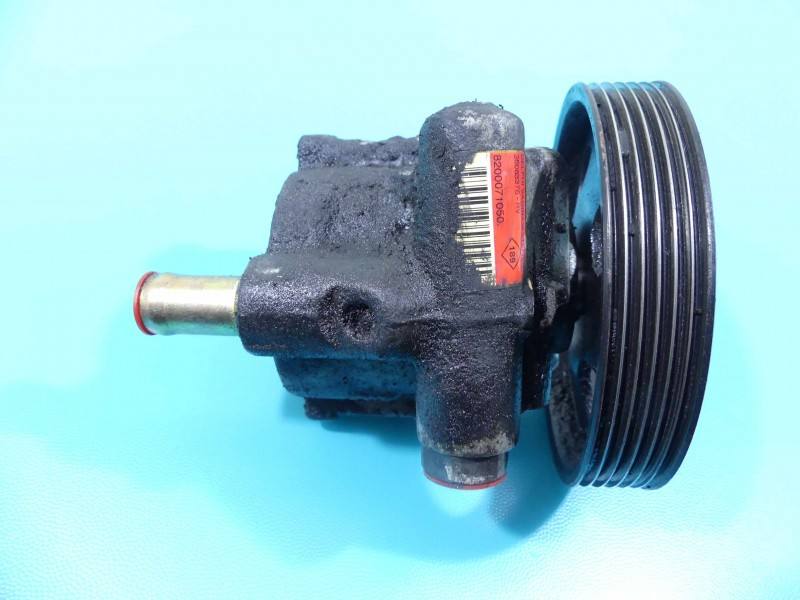 Насос ГУР / Рульова колонка Mitsubishi Carisma 8200071050 — фото деталі 3