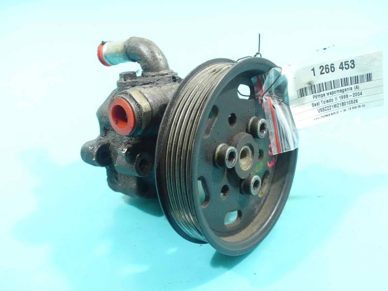 Насос ГУР / Рульова колонка Seat Toledo 1J0422154B