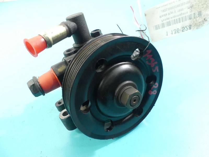 Насос ГУР / Рульова колонка Mazda Mpv 41291007