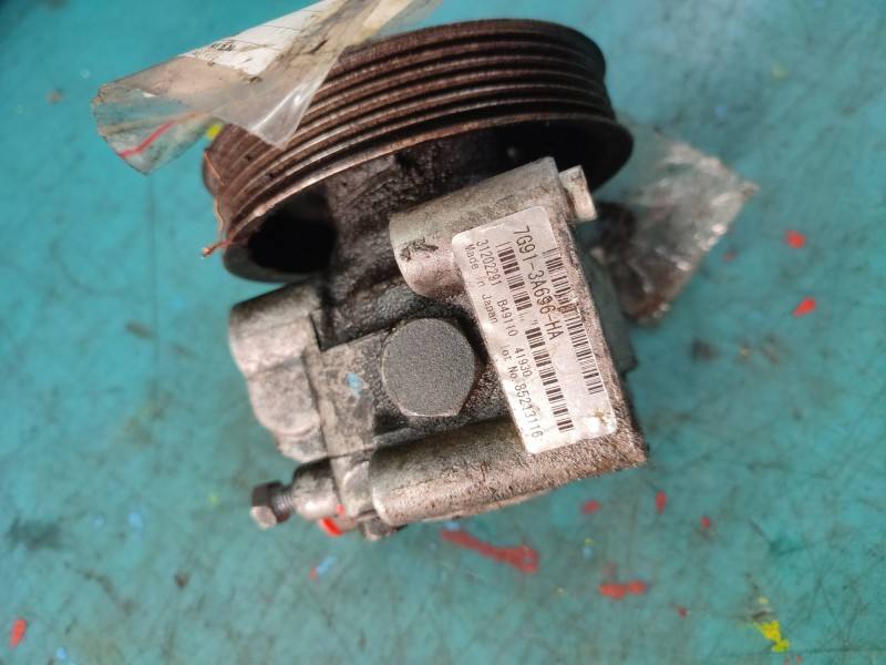 Насос ГУР / Рульова колонка Volvo V70 7G91-3A696-HA — фото деталі 6