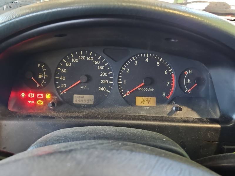 Щиток приборов Toyota Avensis T22 83800-05230