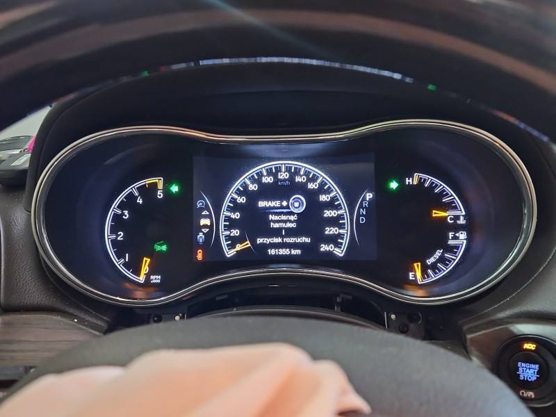 Щиток приборов Jeep Grand Cherokee 68302251AD