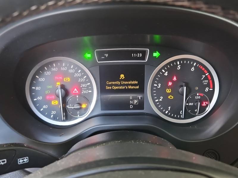 Щиток приладів Infiniti QX30 A0919001902