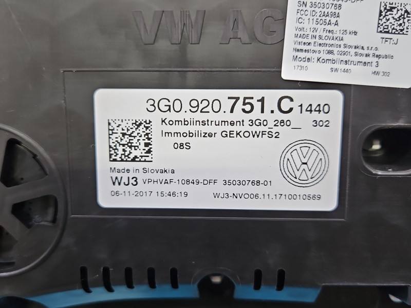 Щиток приборов Volkswagen Passat B8 3G0920751C — фото детали 5