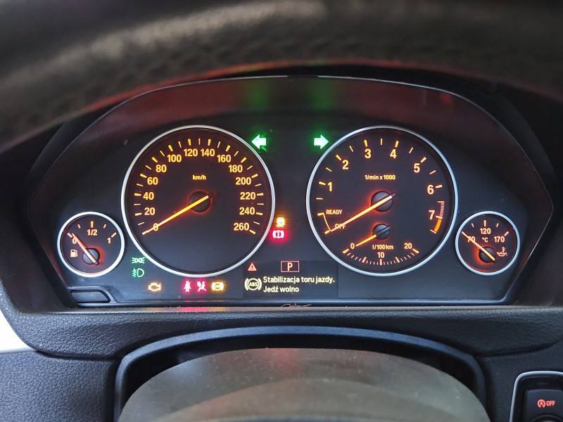Щиток приладів BMW 4 9232894