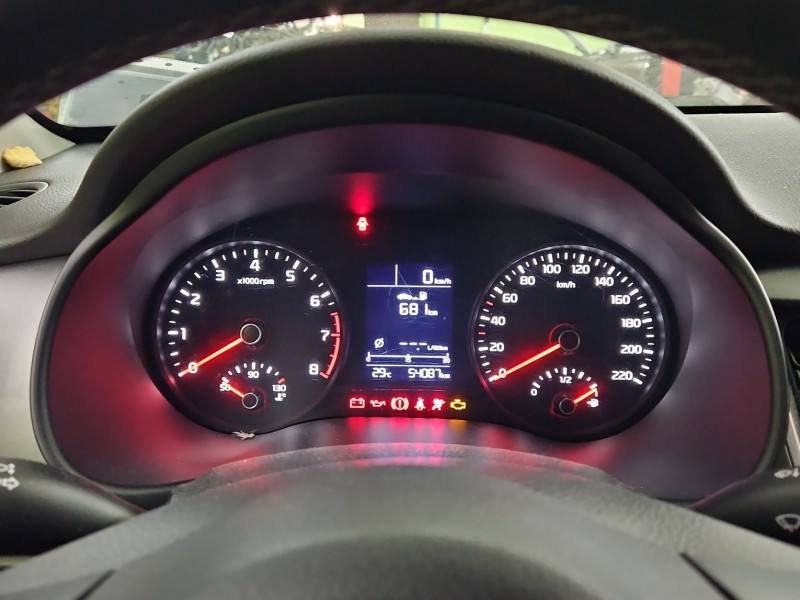 Щиток приладів Kia Stonic 94003-H8550