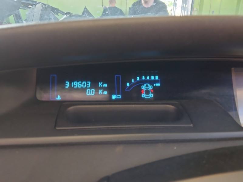 Щиток приладів Renault Scenic 2 P8200704465