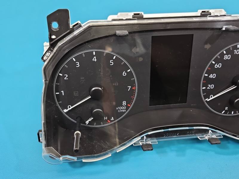 Щиток приборов Toyota Yaris 4 83800-F5A30 — фото детали 4