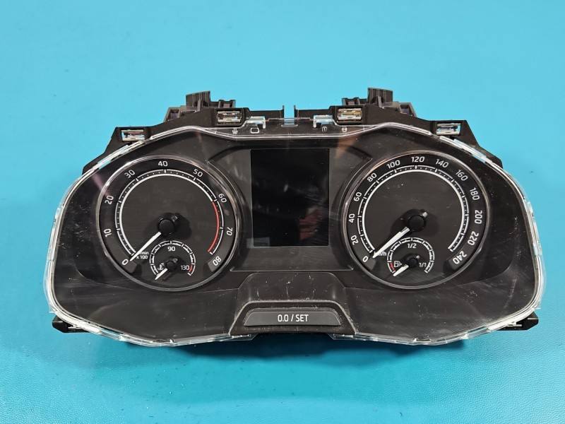 Щиток приборов Skoda Fabia 4 654920740B