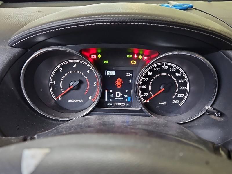 Щиток приладів Citroen C-Crosser 8100B202