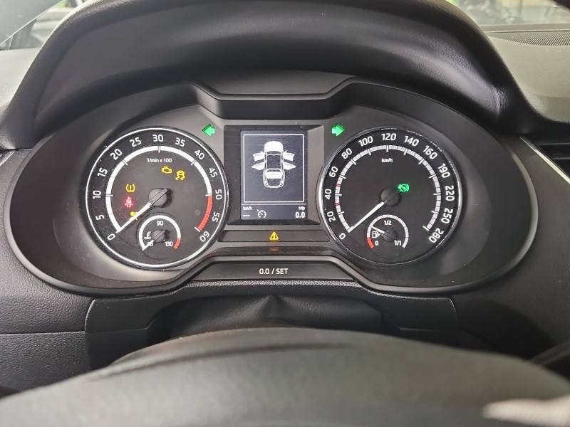 Щиток приладів Skoda Octavia 3 5E0920747