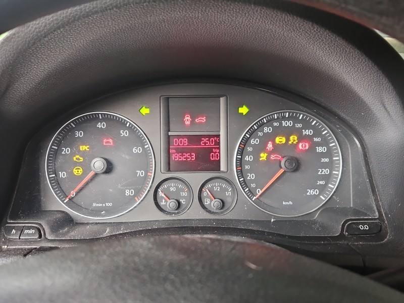 Щиток приладів Volkswagen Jetta 1K0920853G