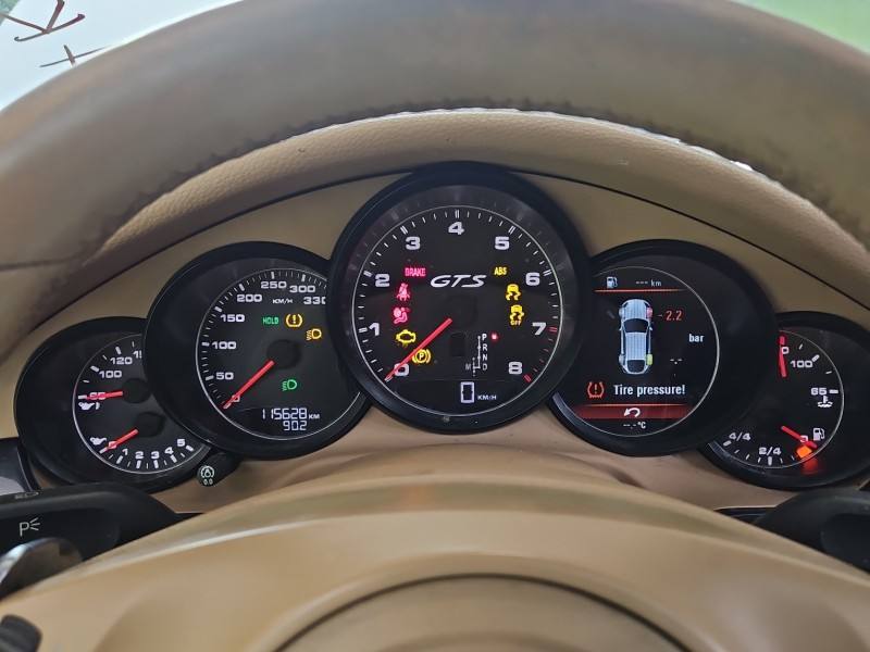 Щиток приладів Porsche Panamera 97064114610