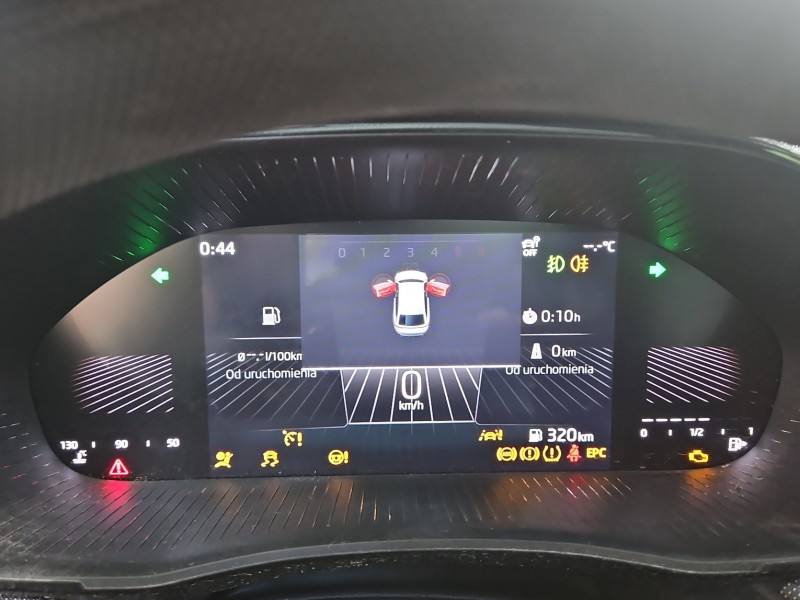 Щиток приладів Skoda Fabia 4 654920310