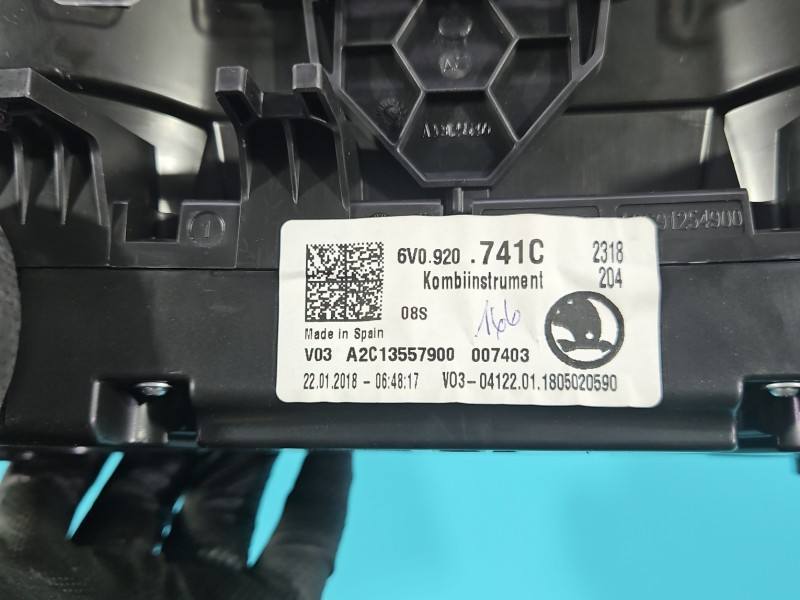 Щиток приборов Skoda Fabia 3 6V0920741C — фото детали 7