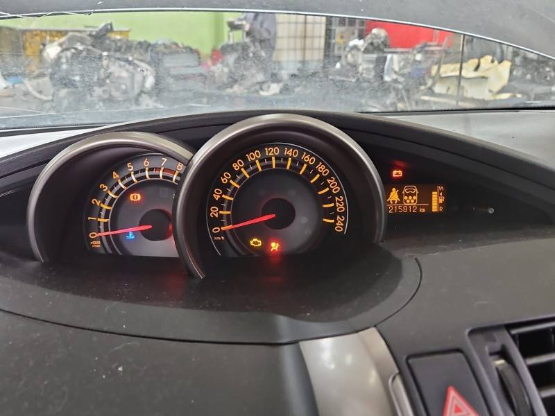 Щиток приладів Toyota Verso 83800-0F110