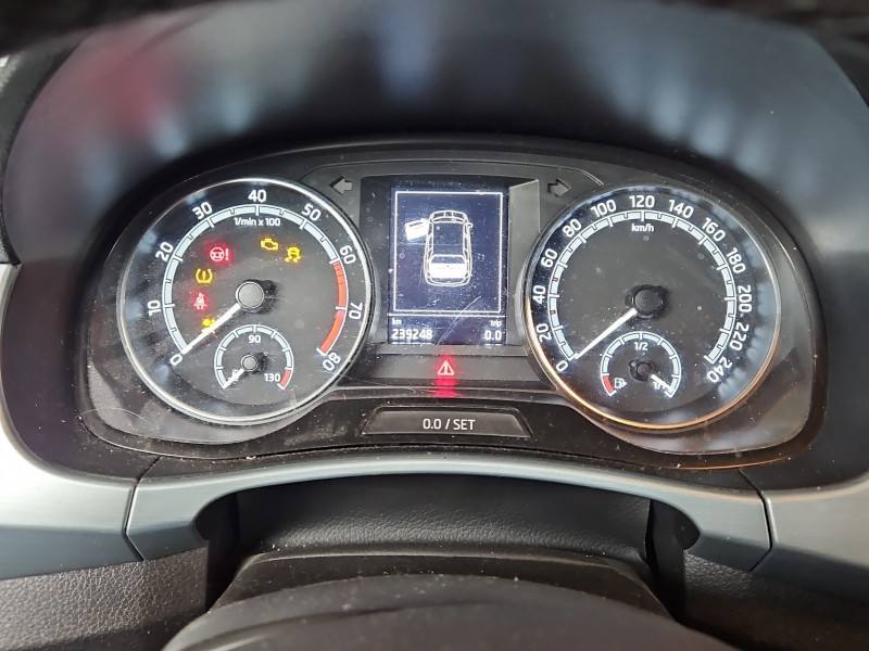 Щиток приладів Skoda Fabia 3 6V0920740D