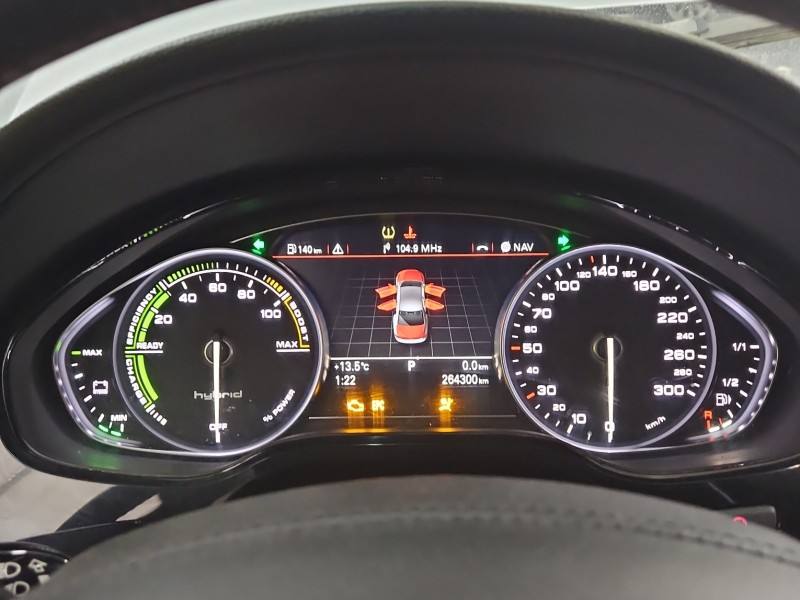 Щиток приладів Audi A8 D4 4H0920800N