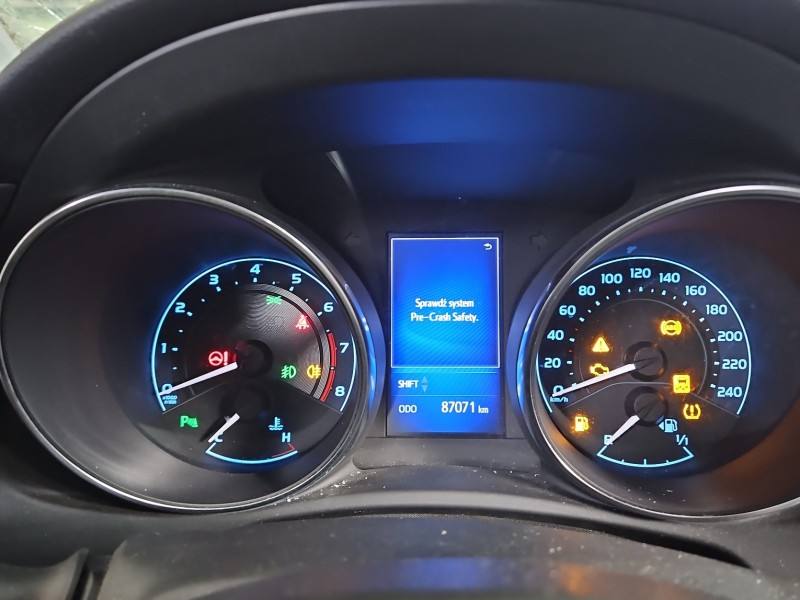 Щиток приладів Toyota Auris 83800-F2E22