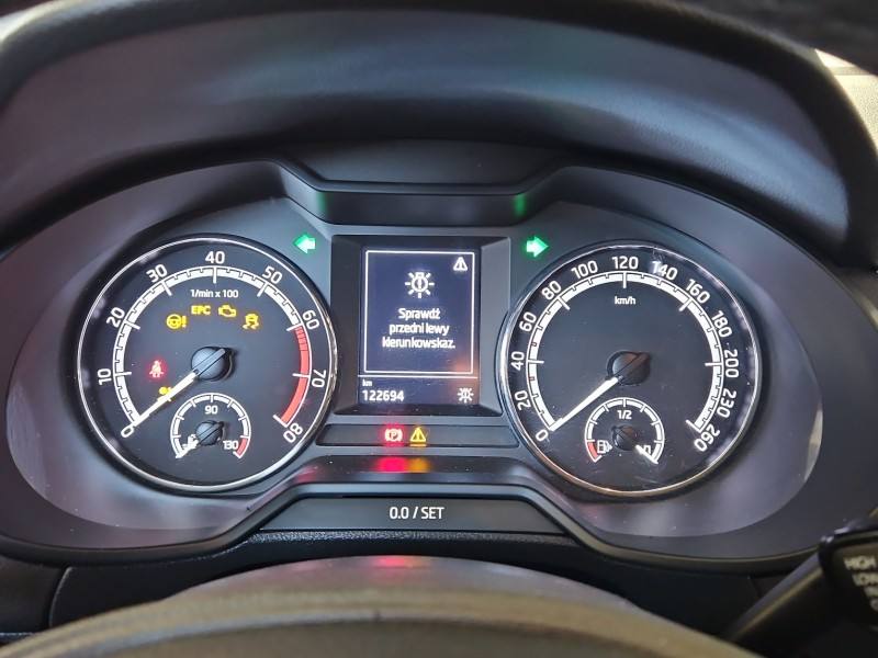 Щиток приладів Skoda Octavia 3 5E0920780F