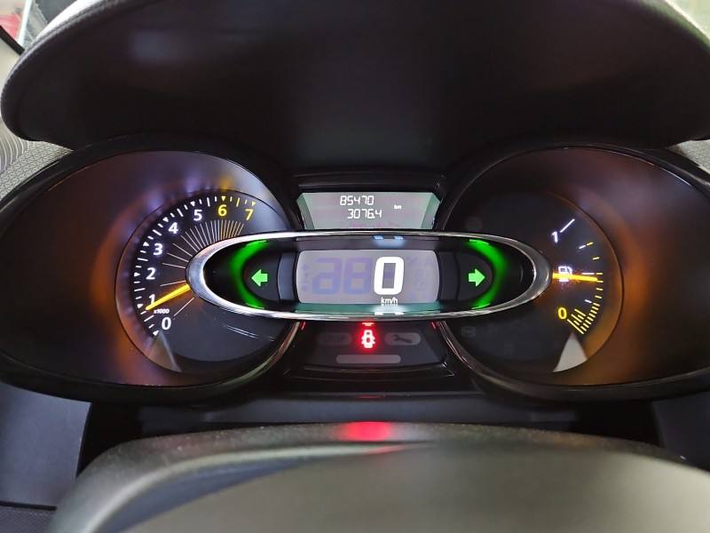 Щиток приладів Renault Clio
