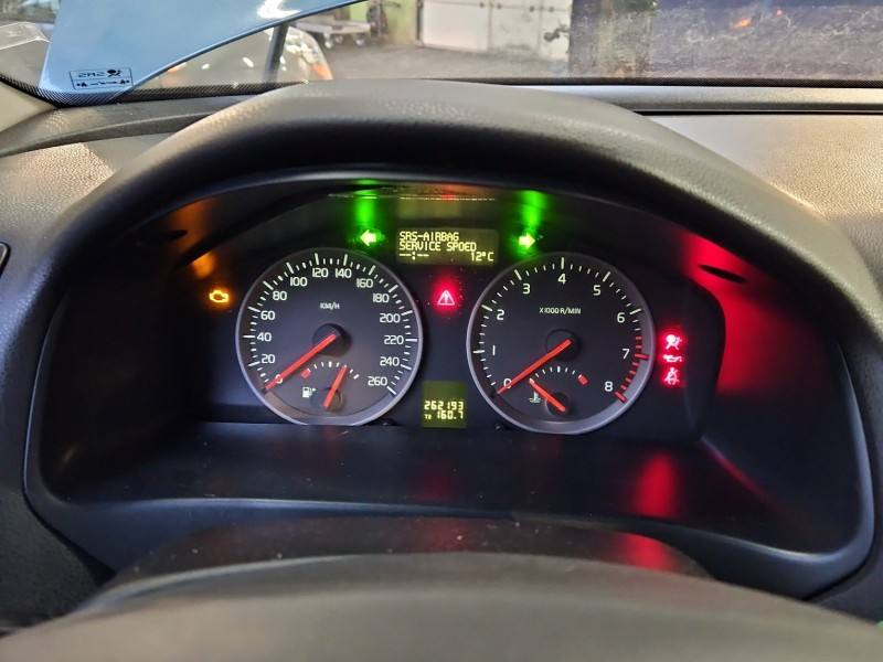 Щиток приладів Volvo S40 30710071