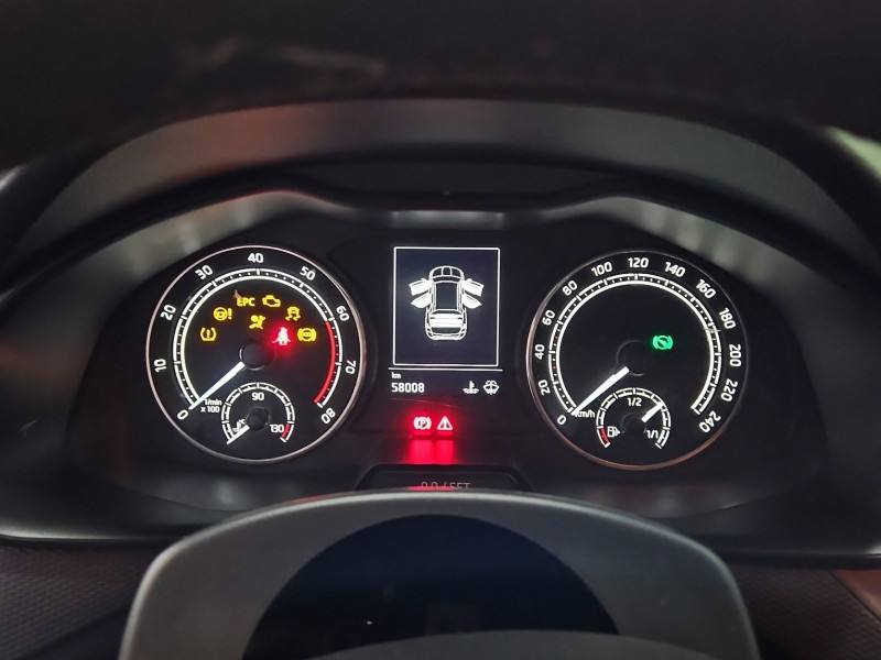 Щиток приборов Skoda Kamiq 654920740C